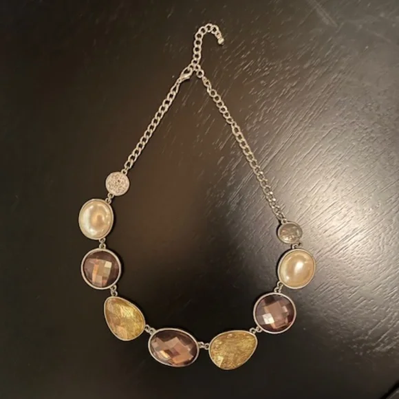 Faux Gemstone Choker Necklace - Picture 4 of 10